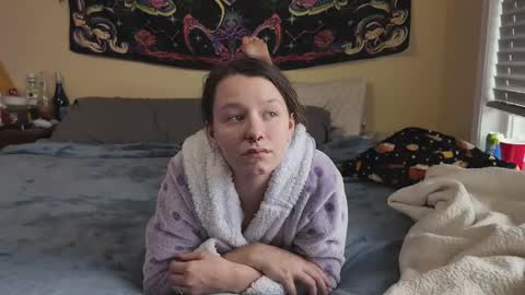 Snapshot of slxttyjess chatting on 11-25-25, 06:19 slxttyjess online show from 11-25-25, 06:19