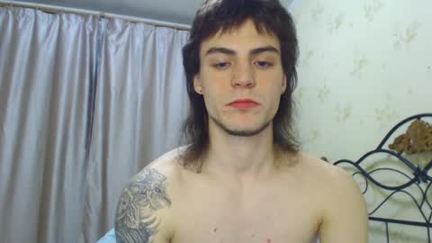 Gus online show from 10-07-25, 03:42