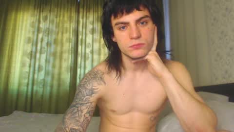 Gus online show from 10-21-25, 08:26