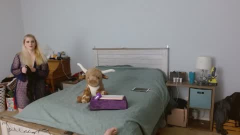 Snapshot of slytherinmylf23 chatting on 12-30-24, 03:25 Rachel Lawrence online show from 12-30-24, 03:25