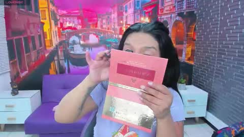 Snapshot of small__naughty chatting on 11-10-25, 01:43 Mariana Torres online show from 11-10-25, 01:43