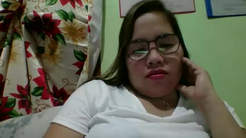 Lovewella online show from 11-22-25, 08:35