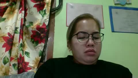 Snapshot of small_boobs59 chatting on 02-02-26, 01:21 Lovewella online show from 02-02-26, 01:21