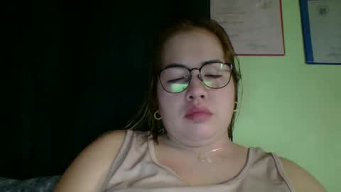 Snapshot of small_boobs59 chatting on 02-17-26, 08:11 Lovewella online show from 02-17-26, 08:11