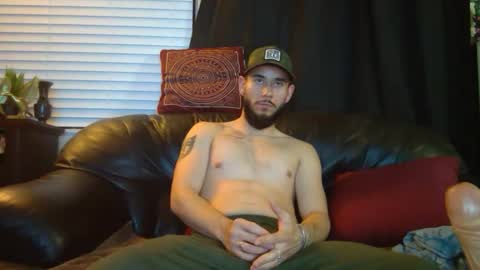 Snapshot of smallcckkoda chatting on 01-10-25, 01:32 Koda online show from 01-10-25, 01:32