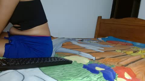 smallflorecita online show from 02-21-25, 05:02