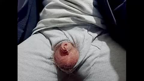 Small Hairy Uncut online show from 01-29-25, 01:16