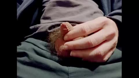 Small Hairy Uncut online show from 02-04-25, 10:24