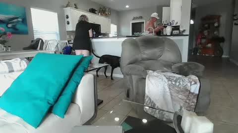 Snapshot of smallpenisbigtongue chatting on 01-31-25, 02:17 Daddy online show from 01-31-25, 02:17