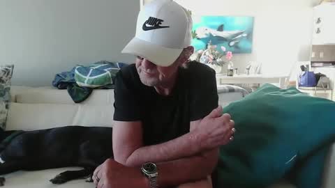 Snapshot of smallpenisbigtongue chatting on 02-05-25, 09:29 Daddy online show from 02-05-25, 09:29