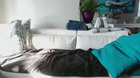 Snapshot of smallpenisbigtongue chatting on 02-06-25, 02:04 Daddy online show from 02-06-25, 02:04