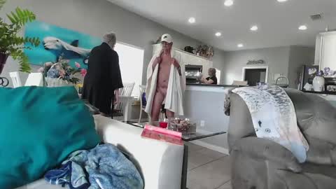 Snapshot of smallpenisbigtongue chatting on 02-21-25, 04:59 Daddy online show from 02-21-25, 04:59