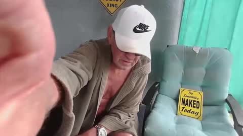 Snapshot of smallpenisbigtongue chatting on 02-24-25, 04:26 Daddy online show from 02-24-25, 04:26