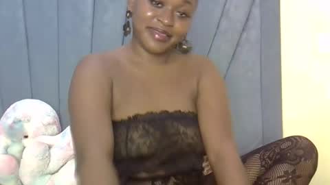 Snapshot of smiley_berry chatting on 09-22-25, 05:04 smiley_berry online show from 09-22-25, 05:04