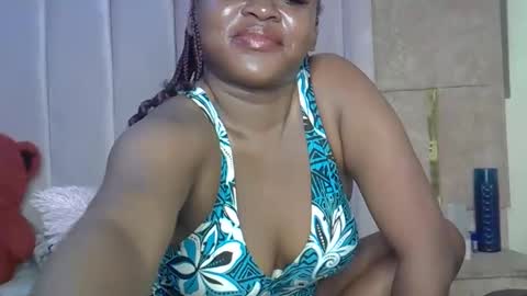 Snapshot of smiley_berry chatting on 10-26-25, 03:12 smiley_berry online show from 10-26-25, 03:12