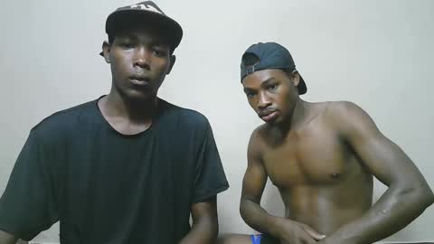 smilzzz online show from 04-26-26, 05:49