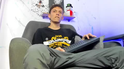 SMIT  online show from 12-29-24, 08:15