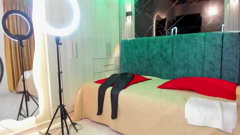 Sammy online show from 10-23-25, 12:04