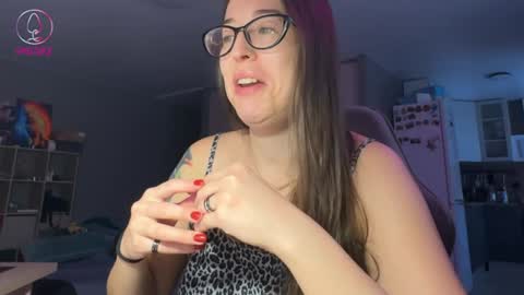 Erin Molony  Lina Ilves  WildTali  online show from 01-31-25, 10:42