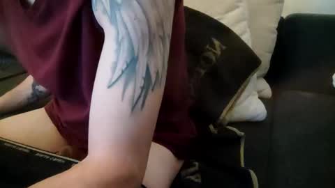 Smokeandwatching online show from 03-07-25, 02:04