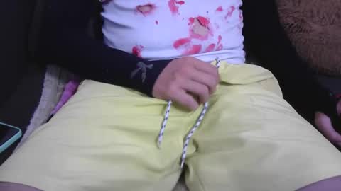 smoker2929 online show from 11-28-25, 06:27