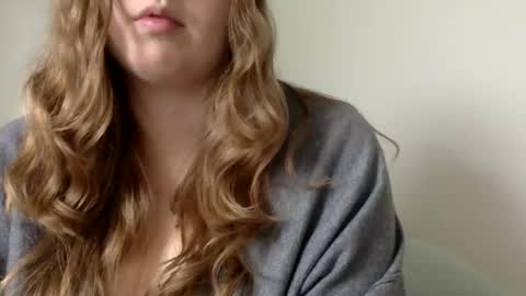 Snapshot of smokeshow3 chatting on 02-05-25, 06:59 smokeshow3 online show from 02-05-25, 06:59