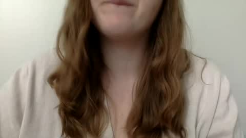 Snapshot of smokeshow3 chatting on 02-21-25, 04:37 smokeshow3 online show from 02-21-25, 04:37