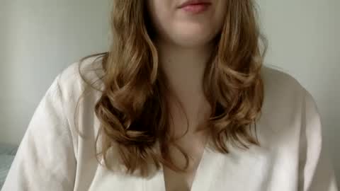 Snapshot of smokeshow3 chatting on 02-26-25, 06:00 smokeshow3 online show from 02-26-25, 06:00