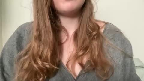 Snapshot of smokeshow3 chatting on 11-07-25, 09:15 smokeshow3 online show from 11-07-25, 09:15