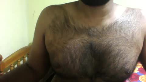 Snapshot of smokycandy chatting on 12-27-24, 12:29 TheSmokyCandy online show from 12-27-24, 12:29