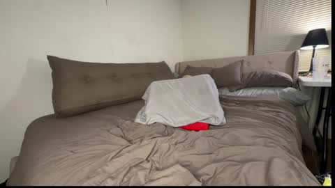 Snapshot of smonkedup chatting on 01-09-25, 12:25 Carolina online show from 01-09-25, 12:25