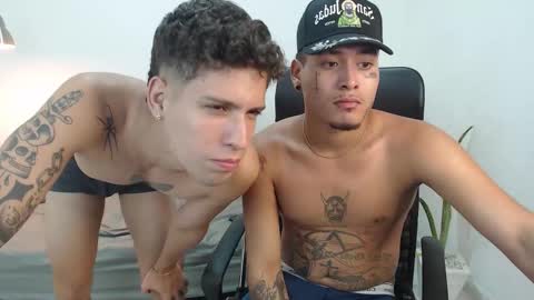 Snapshot of snak_master1 chatting on 09-14-25, 05:39 snak_master1 online show from 09-14-25, 05:39