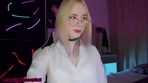 Reeginaaaaa online show from 11-13-25, 10:08