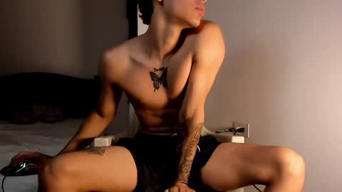 Snapshot of snakebutterfly chatting on 01-04-25, 07:13 snakebutterfly online show from 01-04-25, 07:13