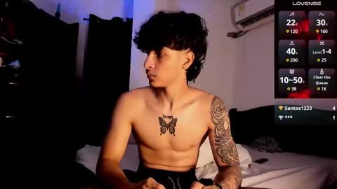 Snapshot of snakebutterfly chatting on 02-24-25, 09:00 snakebutterfly online show from 02-24-25, 09:00