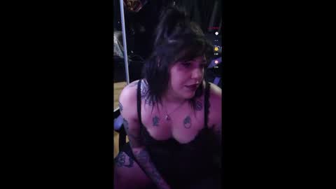 Snapshot of snappysnaps chatting on 12-12-24, 07:37 snappysnaps online show from 12-12-24, 07:37