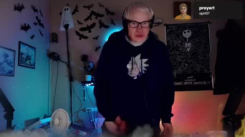 Viiscount  Snarfle Von Snarfenberg online show from 12-05-24, 08:11