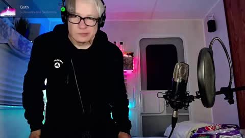 Viiscount  Snarfle Von Snarfenberg online show from 03-04-25, 08:13