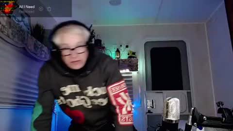 Viiscount  Snarfle Von Snarfenberg online show from 03-10-25, 03:01