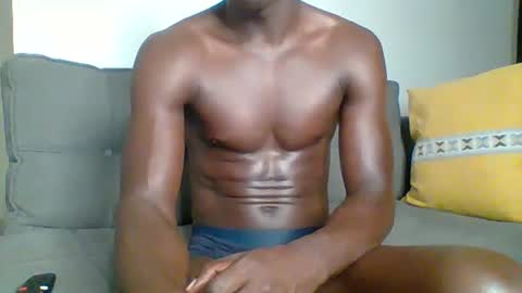 Snapshot of sneaky_link2 chatting on 11-12-25, 12:22 papi online show from 11-12-25, 12:22