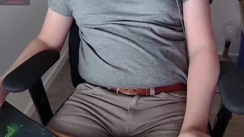 Sneakybill online show from 11-21-25, 11:47