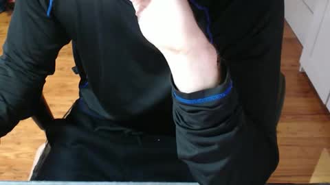 Snapshot of snooze85 chatting on 12-14-25, 02:00 Cbt-Slave online show from 12-14-25, 02:00