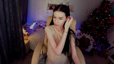 Snapshot of snow_whiteeex chatting on 12-31-24, 11:09 snow_whiteeex online show from 12-31-24, 11:09