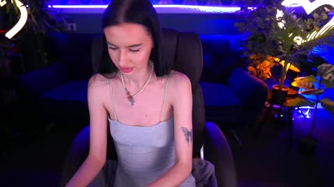 Snapshot of snow_whiteeex chatting on 01-14-25, 05:12 snow_whiteeex online show from 01-14-25, 05:12