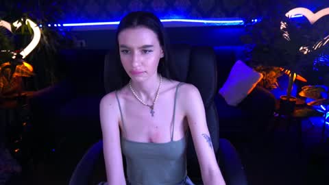 Snapshot of snow_whiteeex chatting on 01-21-25, 11:13 snow_whiteeex online show from 01-21-25, 11:13