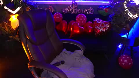 Snapshot of snow_whiteeex chatting on 02-14-25, 02:07 snow_whiteeex online show from 02-14-25, 02:07