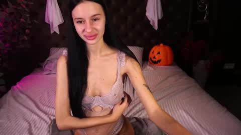 Snapshot of snow_whiteeex chatting on 11-01-25, 06:37 snow_whiteeex online show from 11-01-25, 06:37