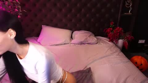 Snapshot of snow_whiteeex chatting on 11-04-25, 06:34 snow_whiteeex online show from 11-04-25, 06:34