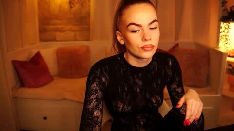 Hanna online show from 02-21-25, 12:39