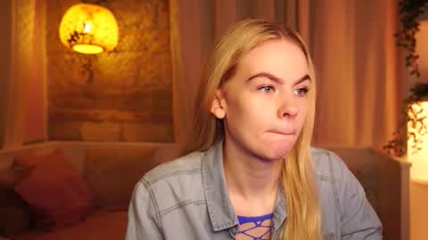 Hanna online show from 10-28-25, 09:35